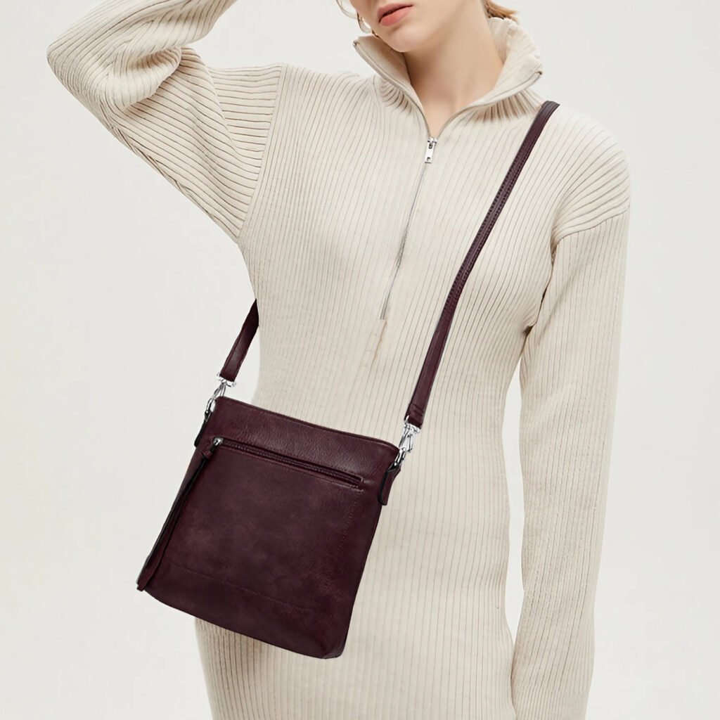 BP01317 shoulder bag detail 3 (2)