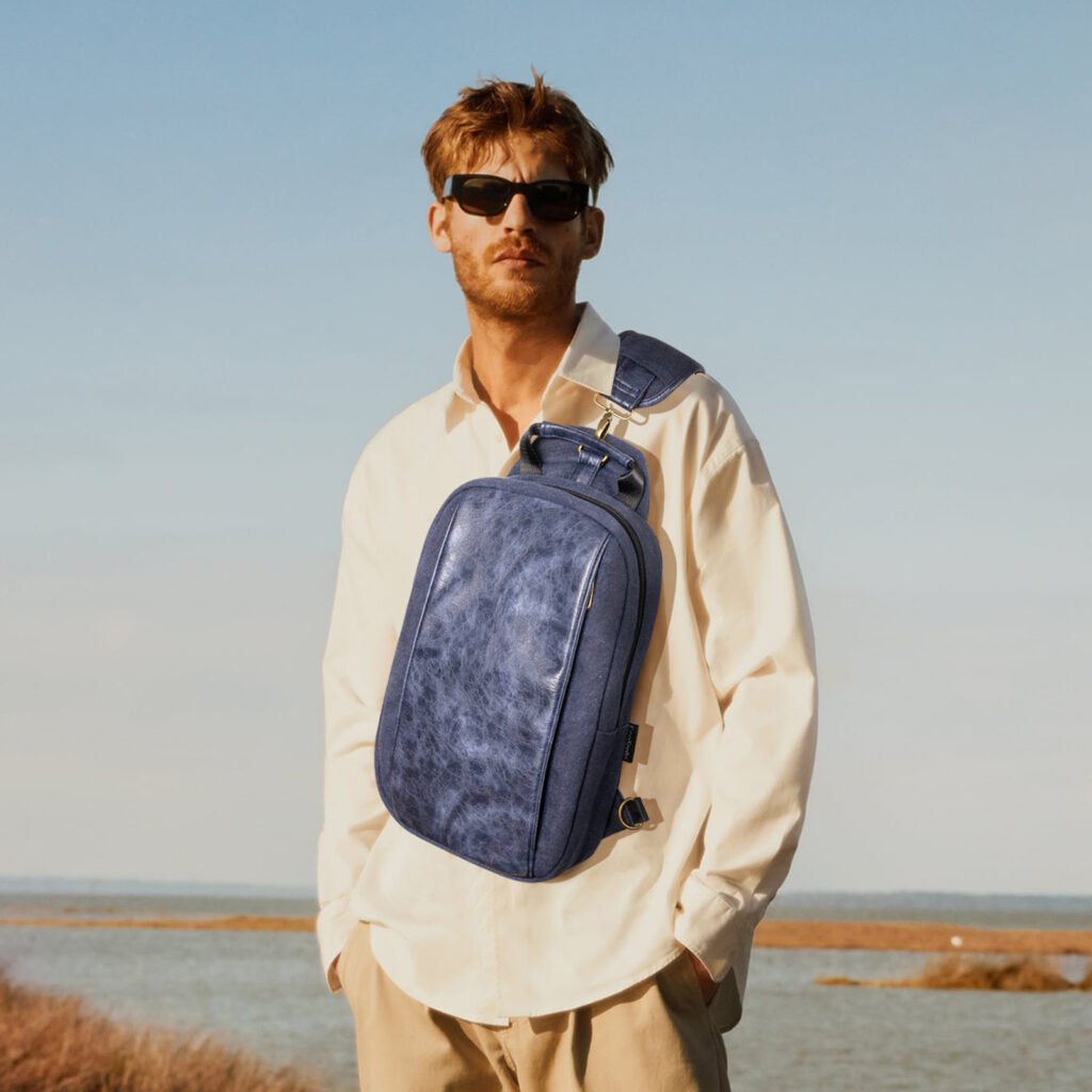 BP02046 chest bag detail (7)