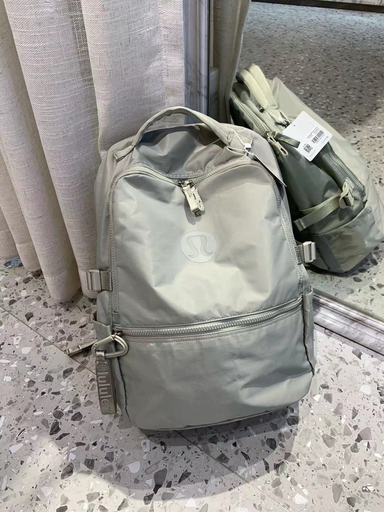 BP02011 travel bag detail (1)