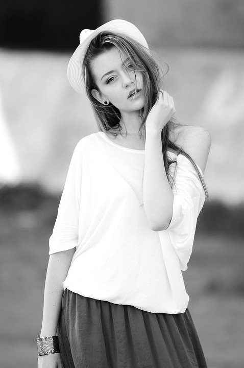 woman-1462985_960_720
