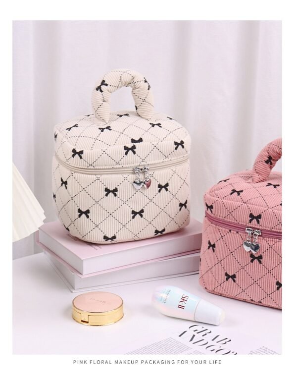 BP02065 cosmetic bag detail (4)