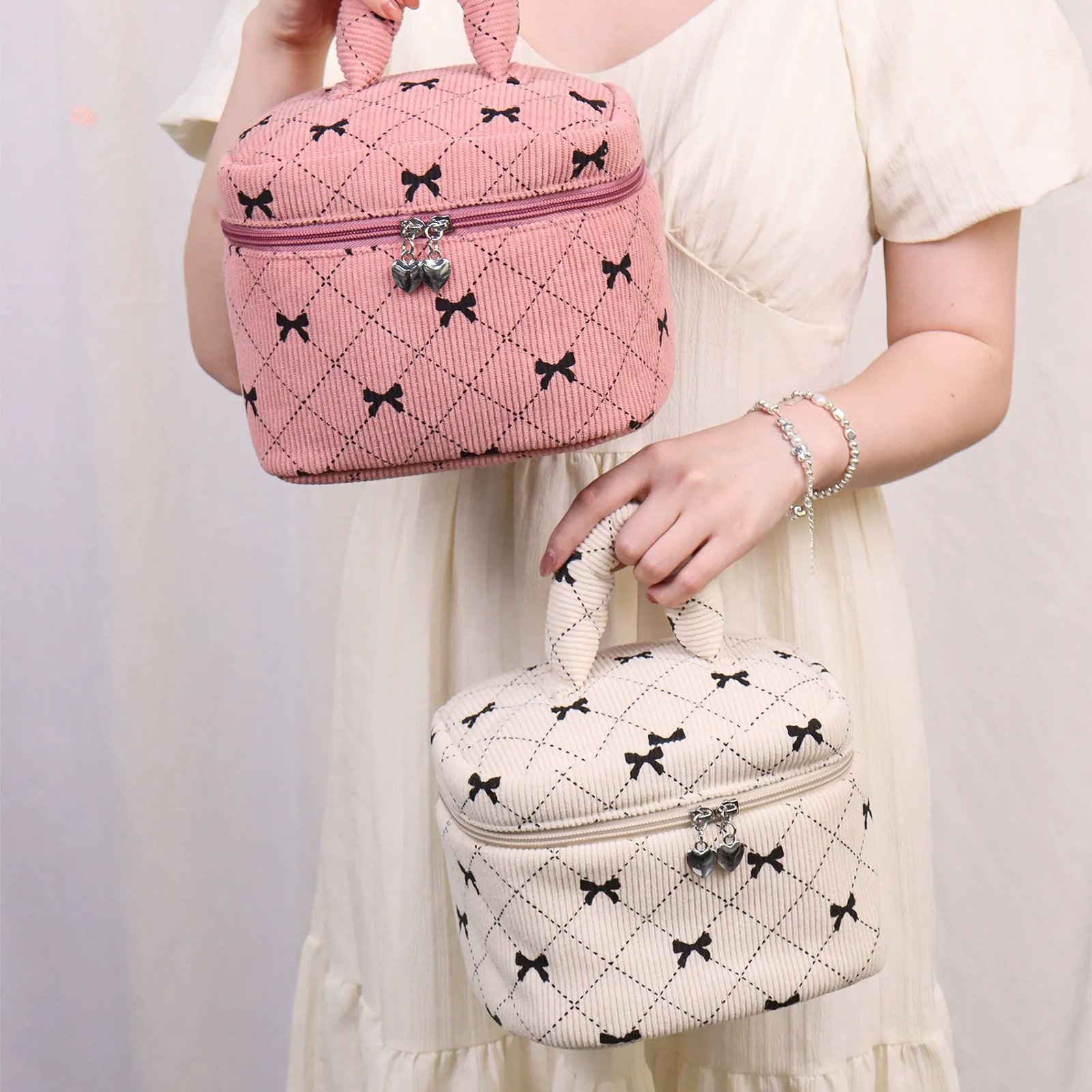 BP02065 cosmetic bag detail (8)