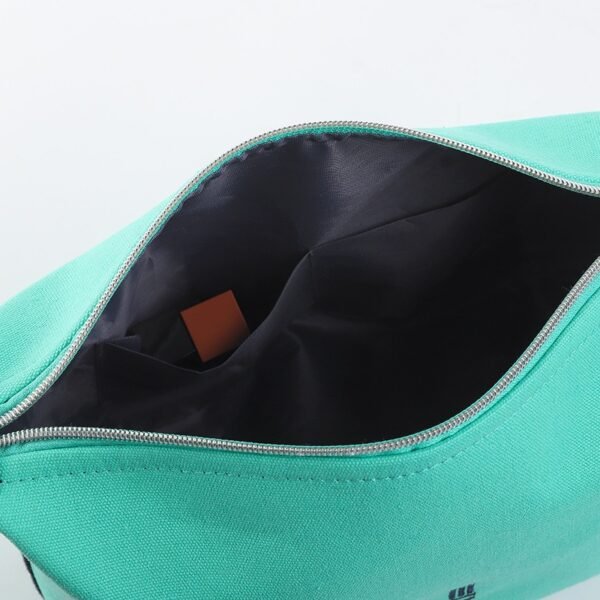 BP02091 cosmetic bag detail (8)