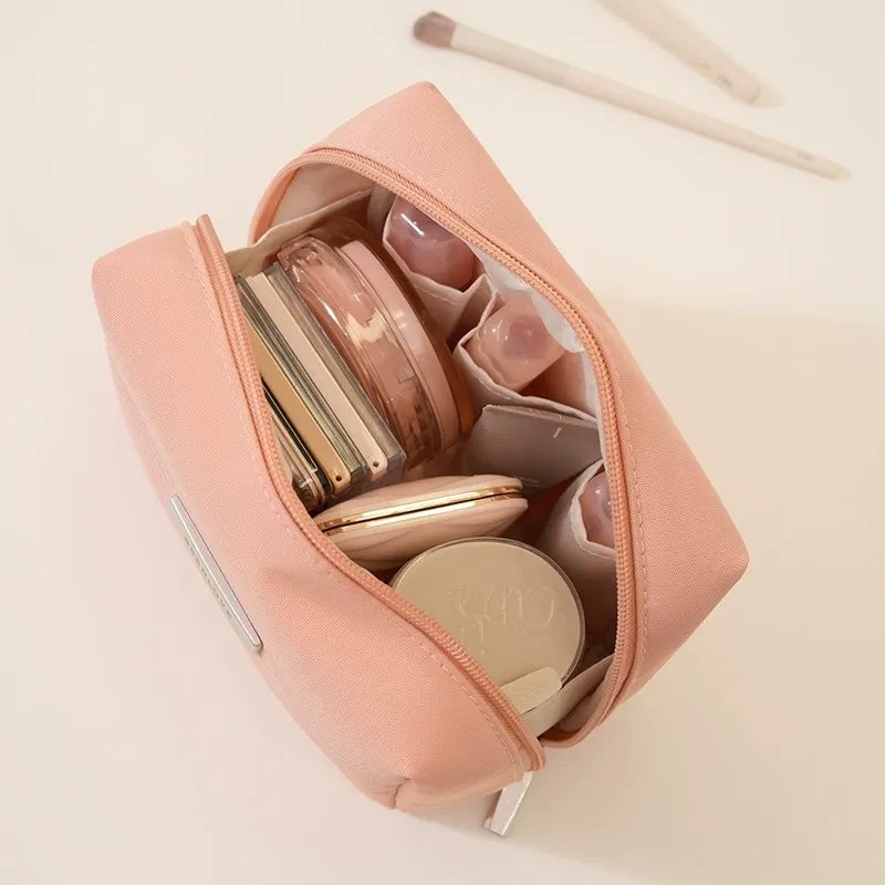 BP02092 cosmetic bag detail (4)