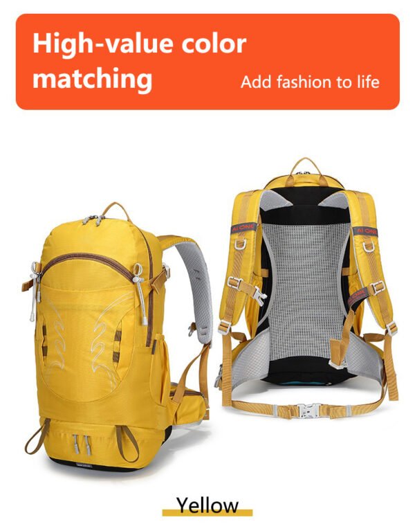 BP02147 hiking bag detail (5)