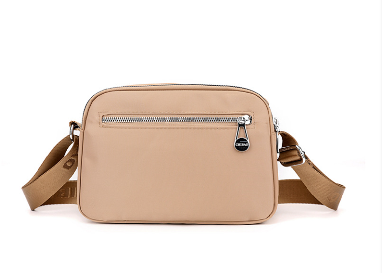 BP02158 crossbody bag detail (8)